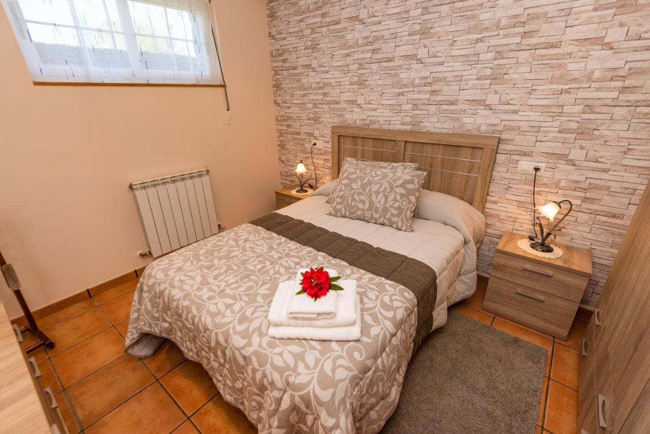 Apartamentos Rurales "La Torre" Y "El Pielago" Gamones Екстер'єр фото