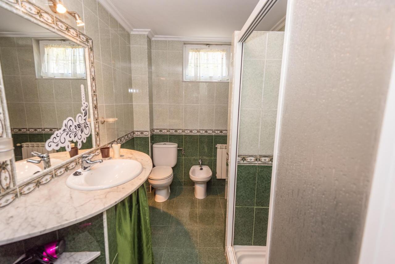 Apartamentos Rurales "La Torre" Y "El Pielago" Gamones Екстер'єр фото