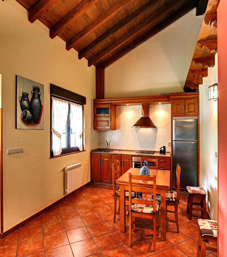 Apartamentos Rurales "La Torre" Y "El Pielago" Gamones Екстер'єр фото
